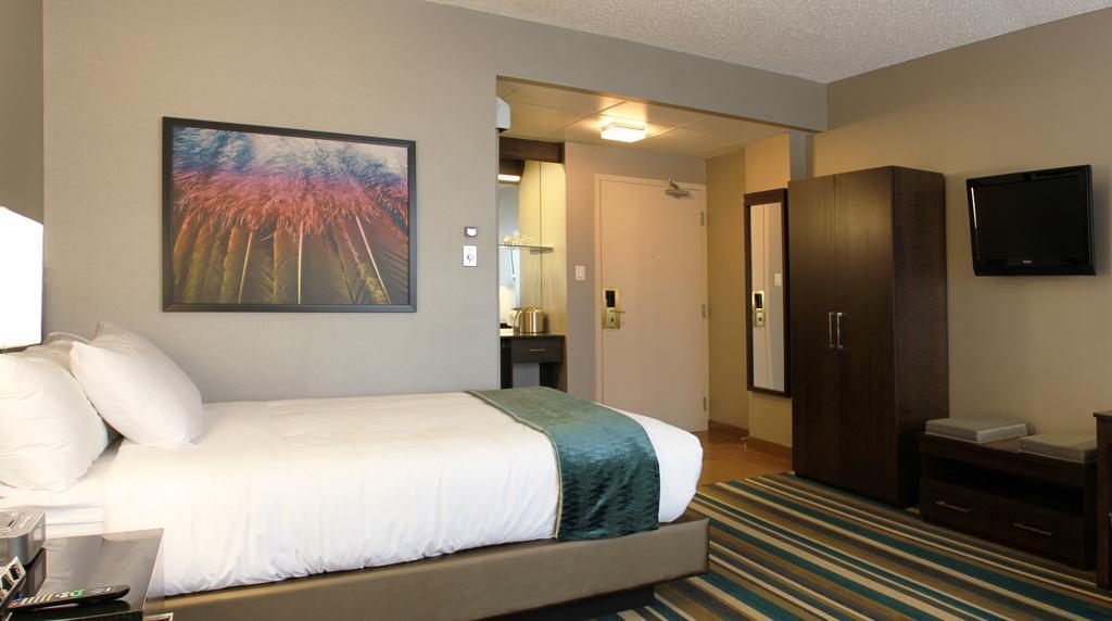 Hotel Blackfoot Calgary Extérieur photo