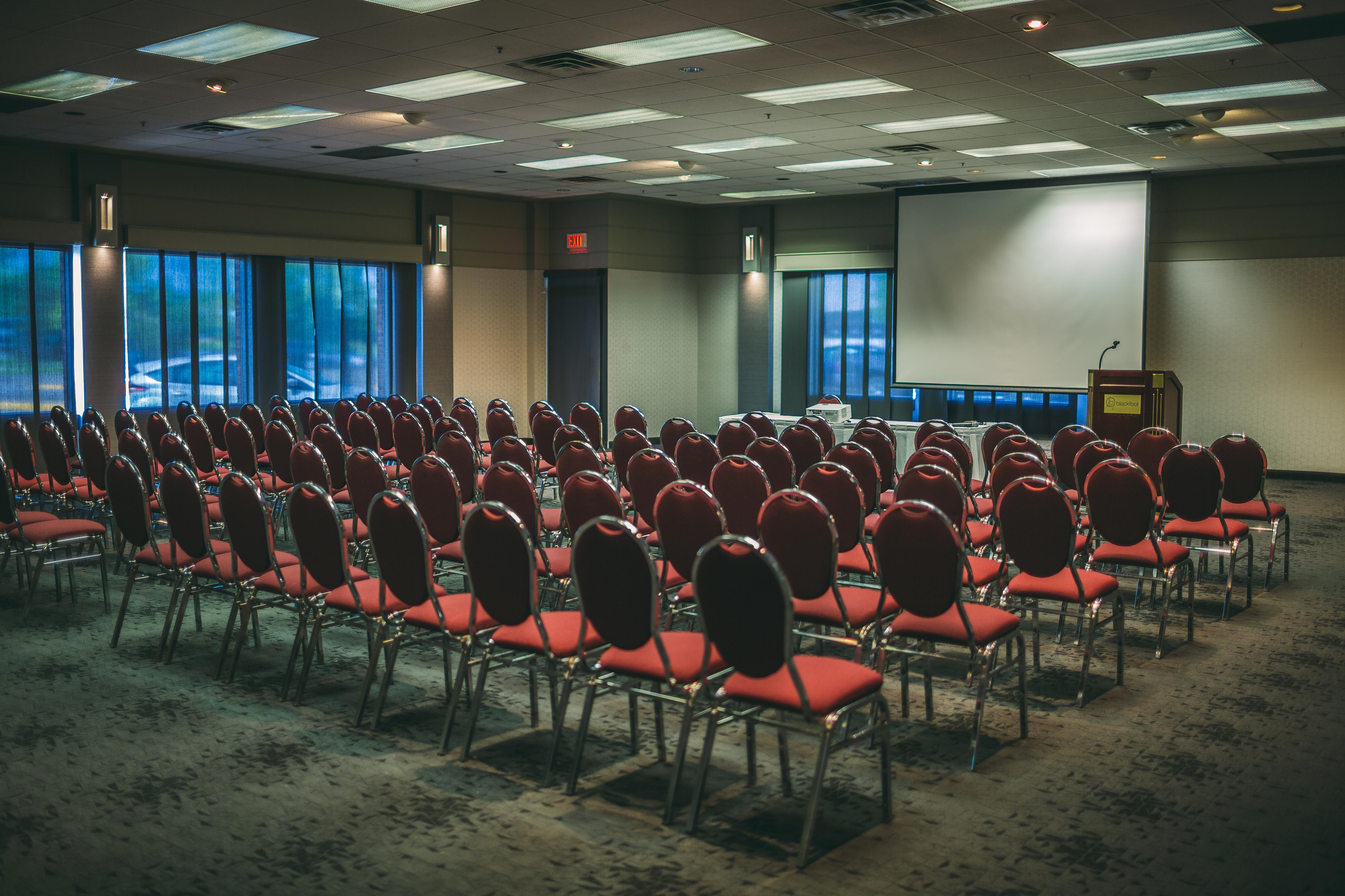 Hotel Blackfoot Calgary Extérieur photo
