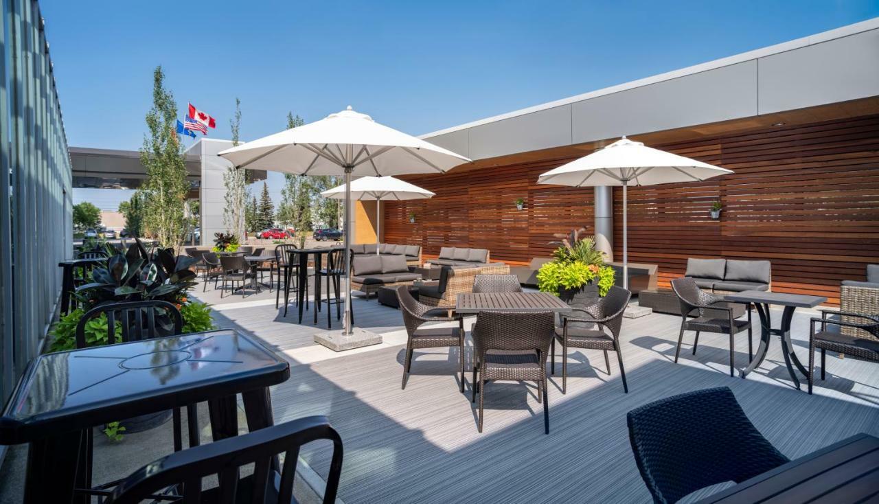 Hotel Blackfoot Calgary Extérieur photo
