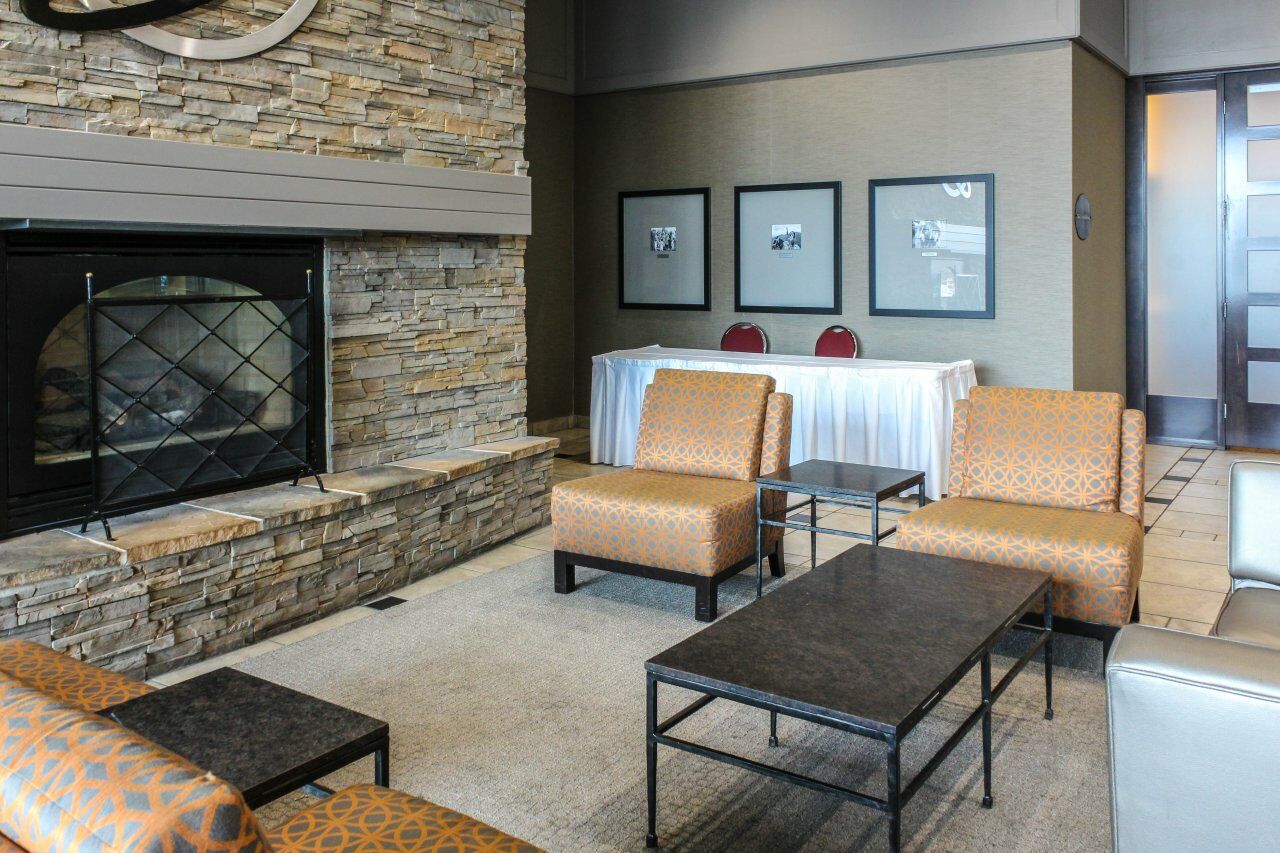 Hotel Blackfoot Calgary Extérieur photo